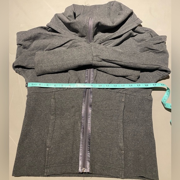 LULULEMON COWL NECK JACKET Size 8 or 10 - Picture 5 of 8